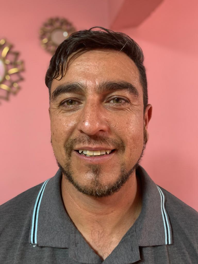 Carlos Rodríguez, profesor de la Escuela Darío Salas Díaz de Arica Carlos Rodríguez, profesor de la Escuela Darío Salas Díaz de Arica