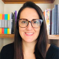 Paulina Sáez, Coordinadora de Proyectos del Programa Liderazgo Educativo del Centro de Políticas Comparadas de Educación la Universidad Diego Portales. Paulina Sáez, Coordinadora de Proyectos del Programa Liderazgo Educativo del Centro de Políticas Comparadas de Educación la Universidad Diego Portales.
