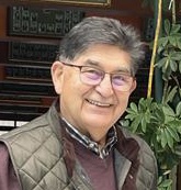 Fernando Colipue, profesor de Historia y Geografía del Colegio Hispano Británico Fernando Colipue, profesor de Historia y Geografía del Colegio Hispano Británico