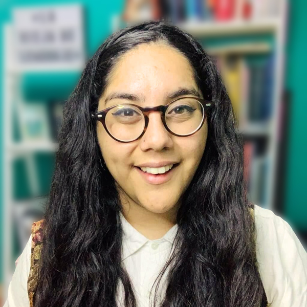 Isabel Ortega, profesora de Lenguaje, conocida como @laviejadelenguaje Isabel Ortega, profesora de Lenguaje, conocida como @laviejadelenguaje