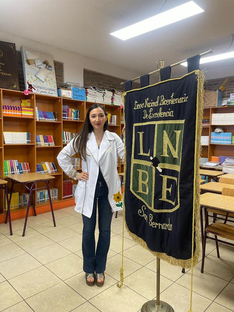 Daniela Elgueta, psicóloga del Liceo Nacional Bicentenario de Excelencia Daniela Elgueta, psicóloga del Liceo Nacional Bicentenario de Excelencia