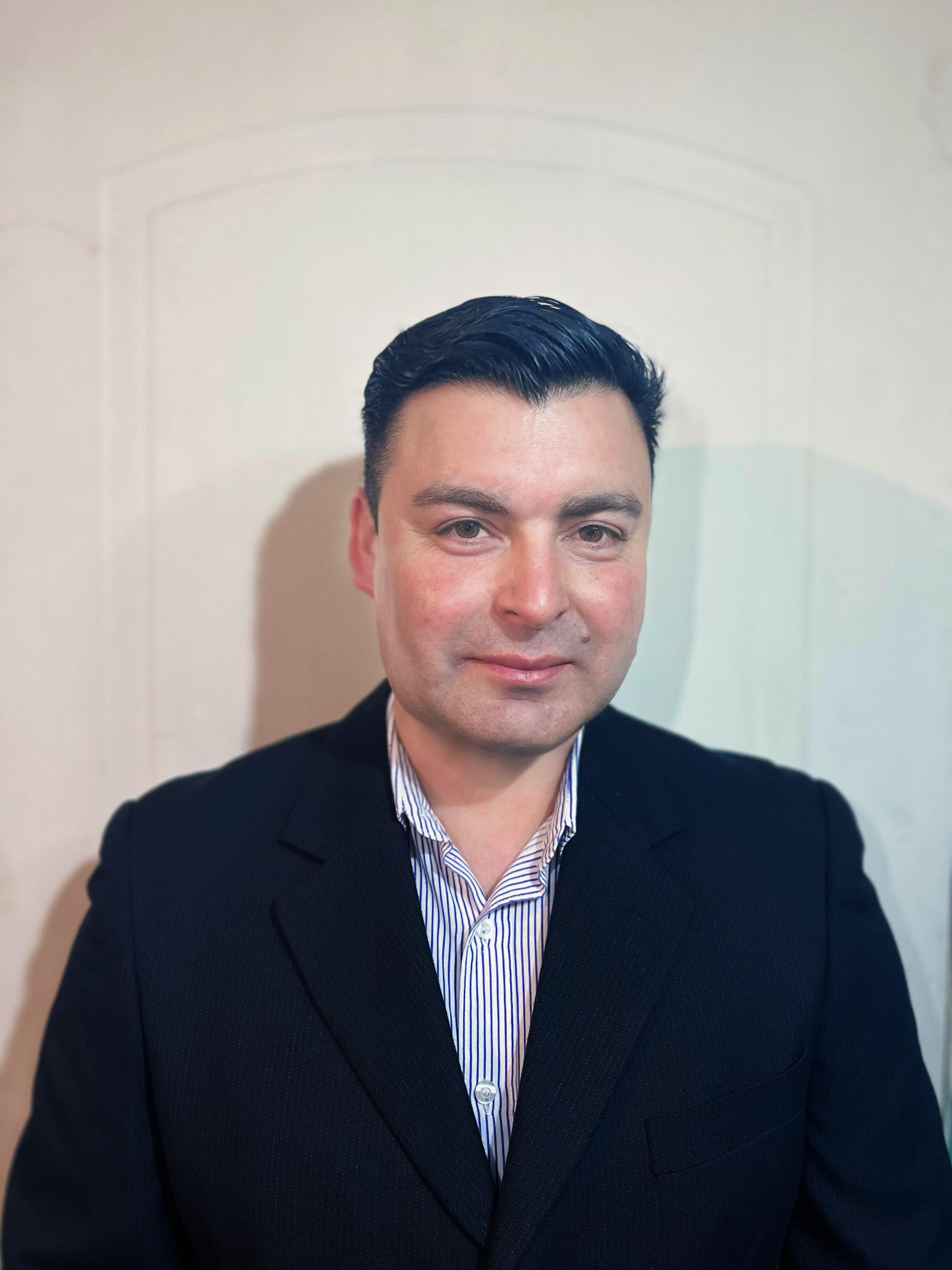 Carlos Retamales, Trabajador Social del área de Convivencia Escolar y gestión psicosocial 