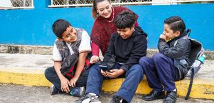 Ser docente hoy: enseñar en tiempos de cambio y construir el futuro desde el aula